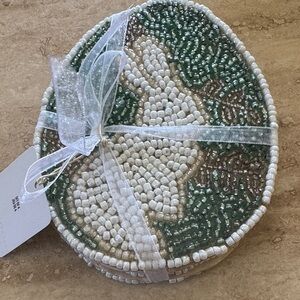 4 Beaded Oval Decorative coasters